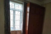 Cho thuê nhà làm VP, ở nhóm, GĐ Nghĩa Đô , Cầu Giấy, Diện tích 40m x 4 tầng 3 ngủ, 14 Triệu  - ngõ ô tô